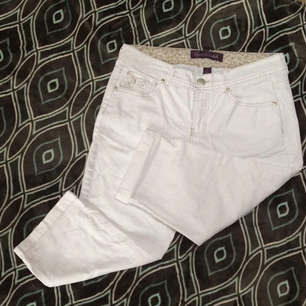 💥Gloria Vanderbilt White Embellished Crop Pants 6